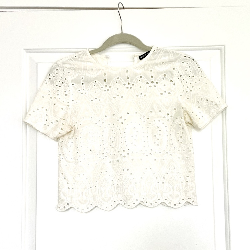 Brandy Melville white slightly cropped top